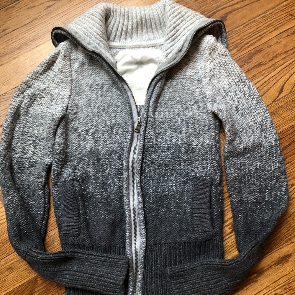 American Eagle Zip Sweater
